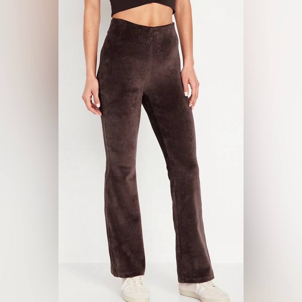 Old Navy NWT high rise flare brown corduroy pants, XL